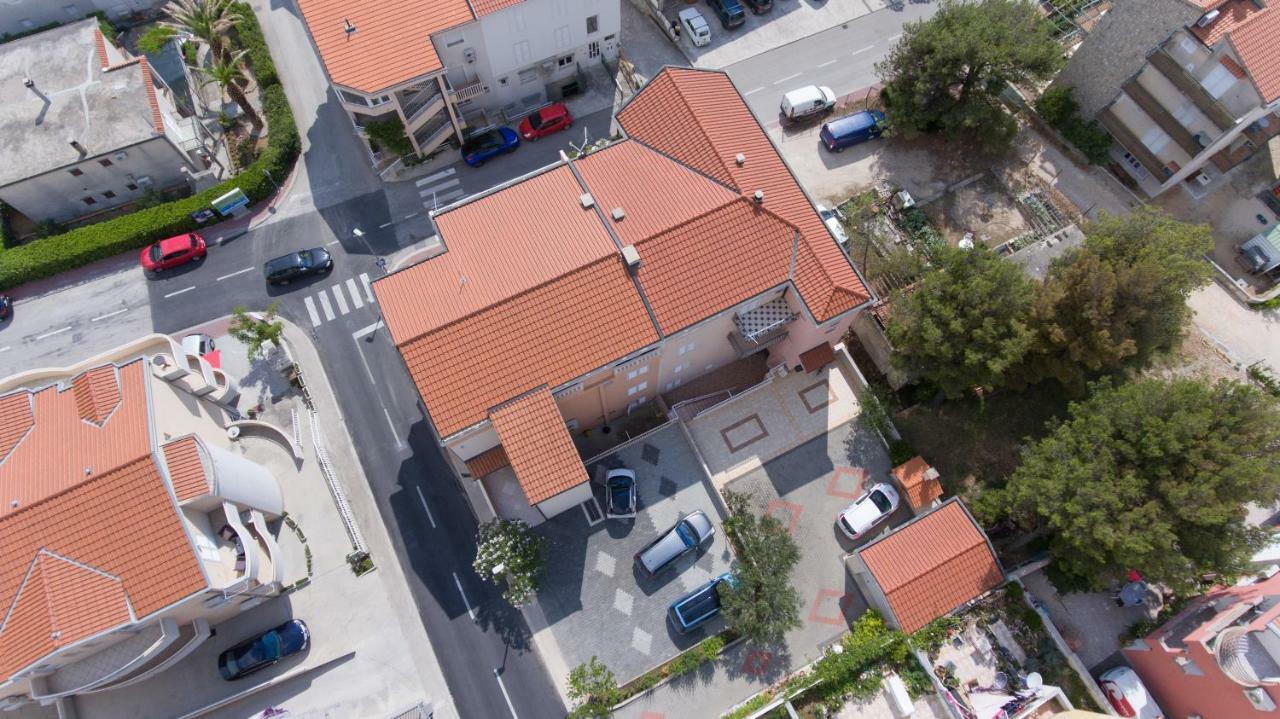 Apartments Livira Makarska Exterior foto