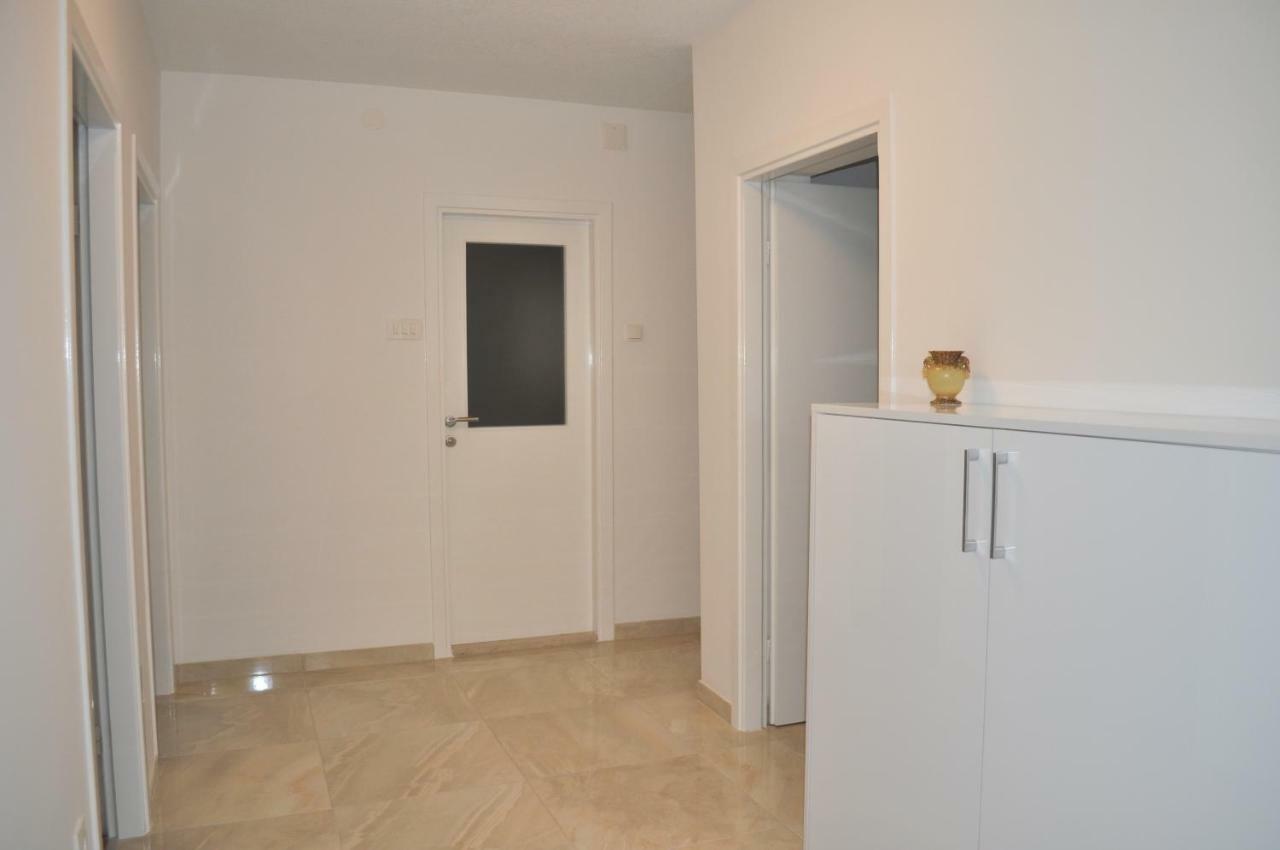 Apartments Livira Makarska Exterior foto