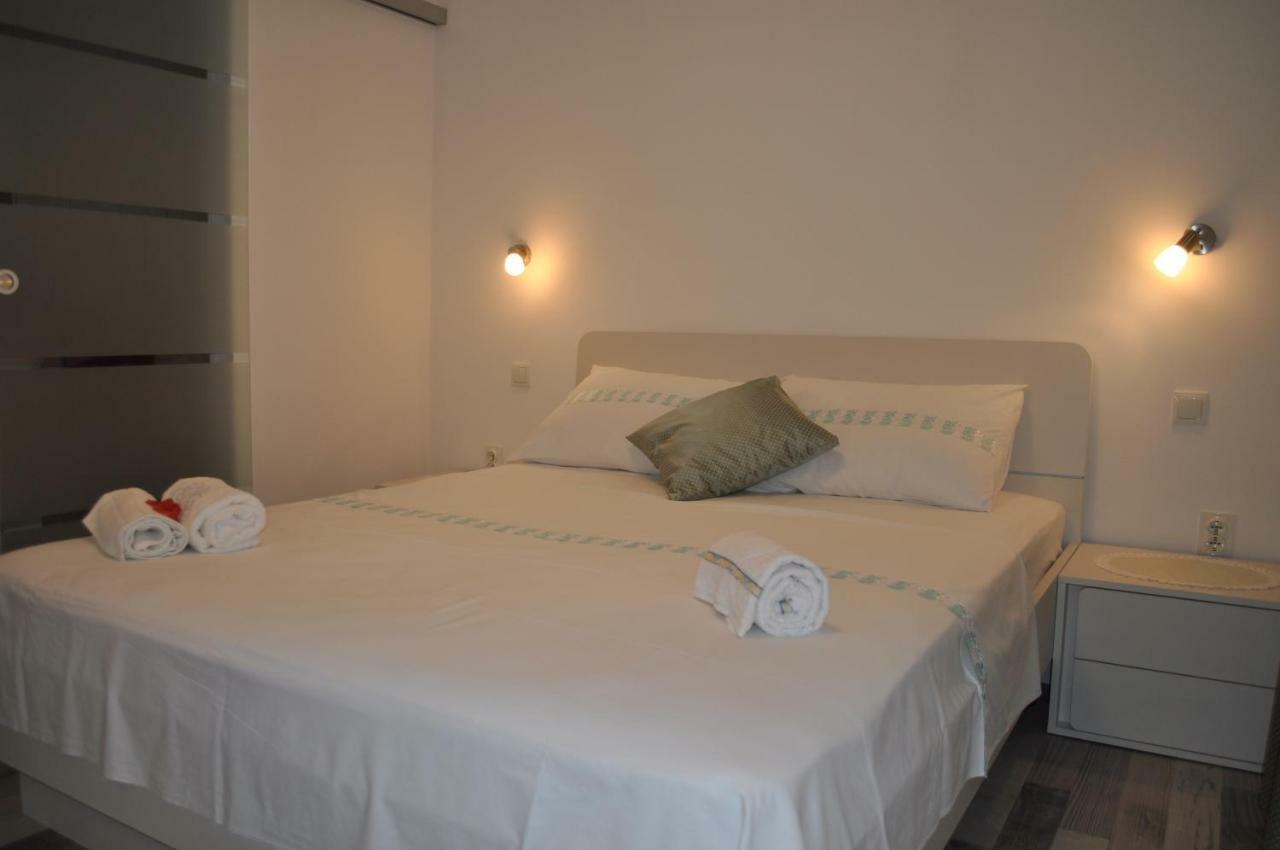 Apartments Livira Makarska Exterior foto